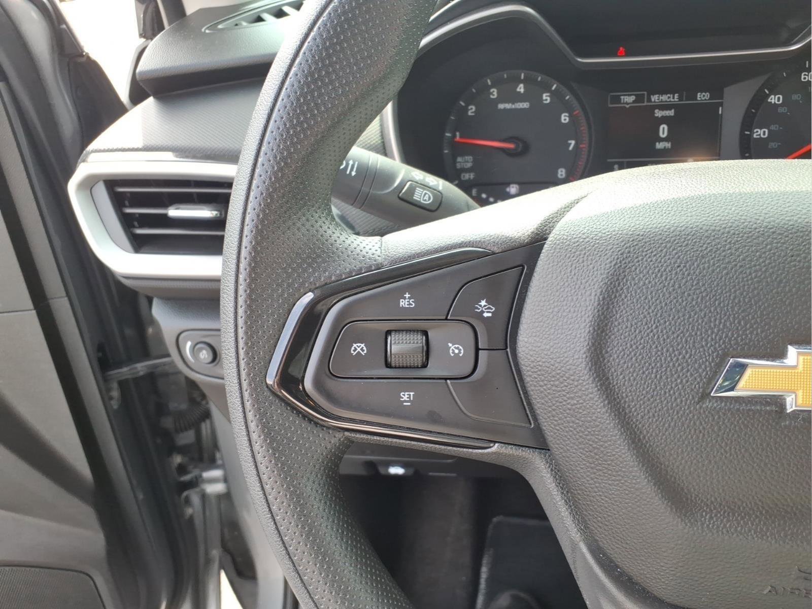 Used 2023 Chevrolet TrailBlazer LS image 12