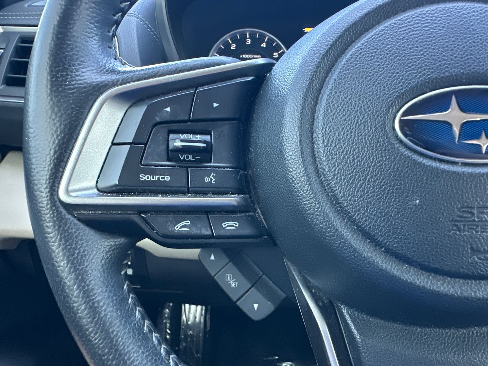 Used 2020 Subaru Ascent Limited AWD/4WD image 21