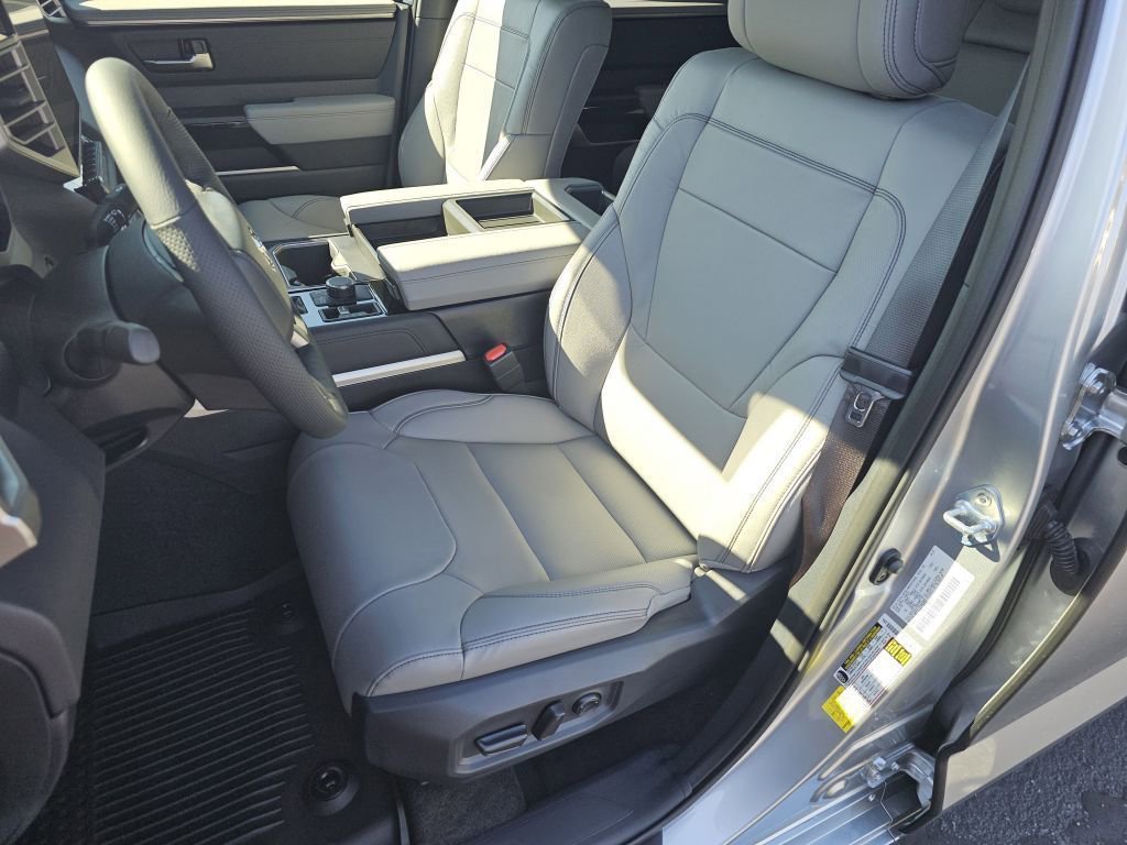 New 2026 Toyota Tundra Limited image 6
