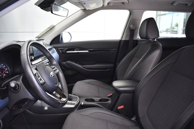 Used 2021 Kia Seltos S FWD image 20