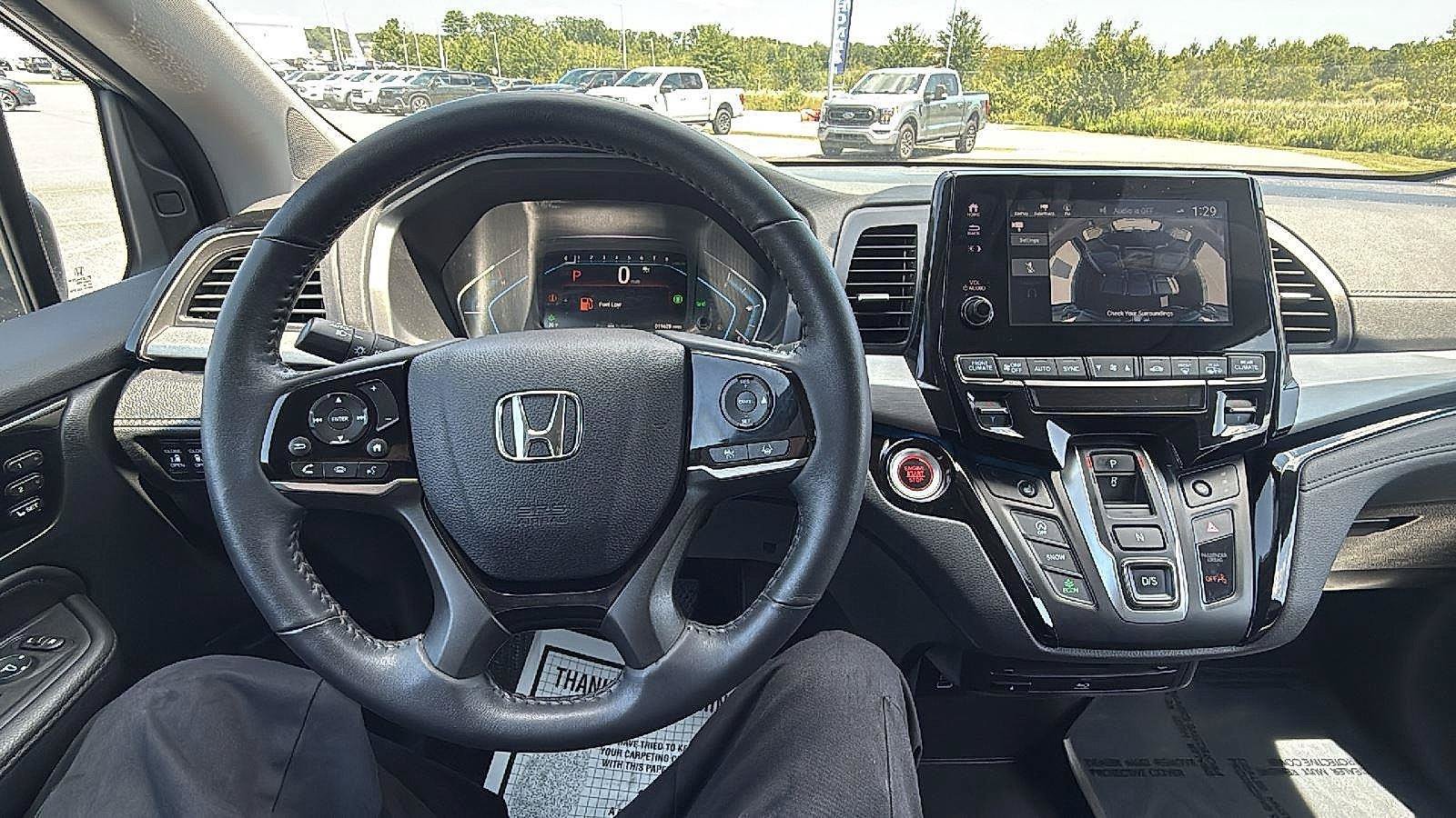 Used 2023 Honda Odyssey Touring image 26
