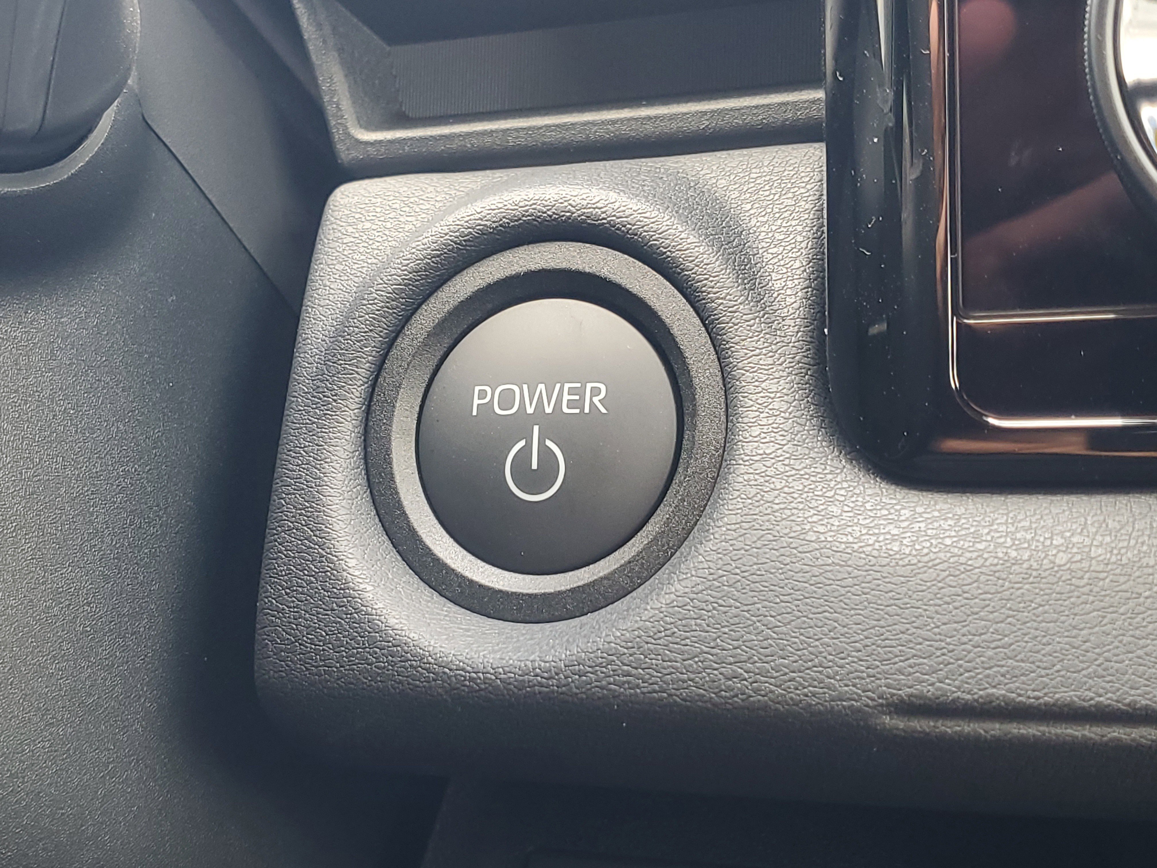 Certified 2026 Toyota bZ image 31