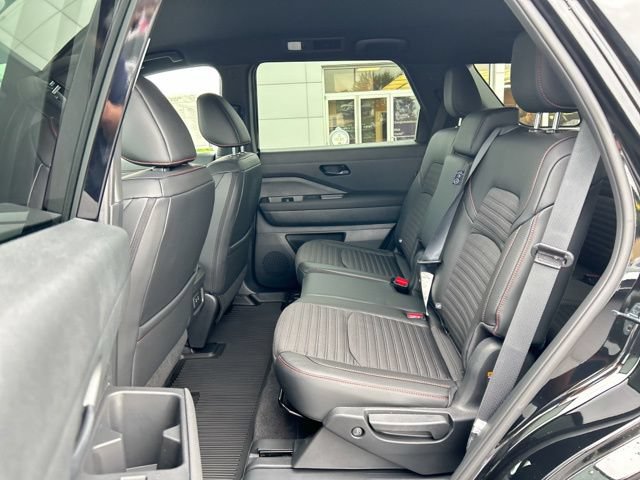 New 2026 Nissan Pathfinder Rock Creek AWD/4WD image 17