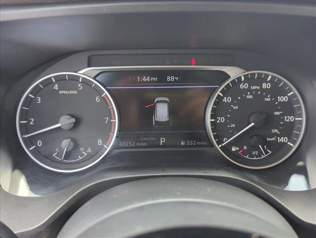 Used 2023 Nissan Rogue SL image 15