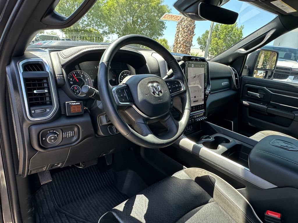 Used 2023 RAM 3500 Laramie AWD/4WD image 23