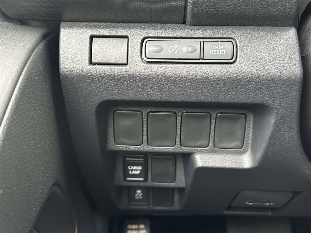 Used 2022 Nissan Frontier S image 21