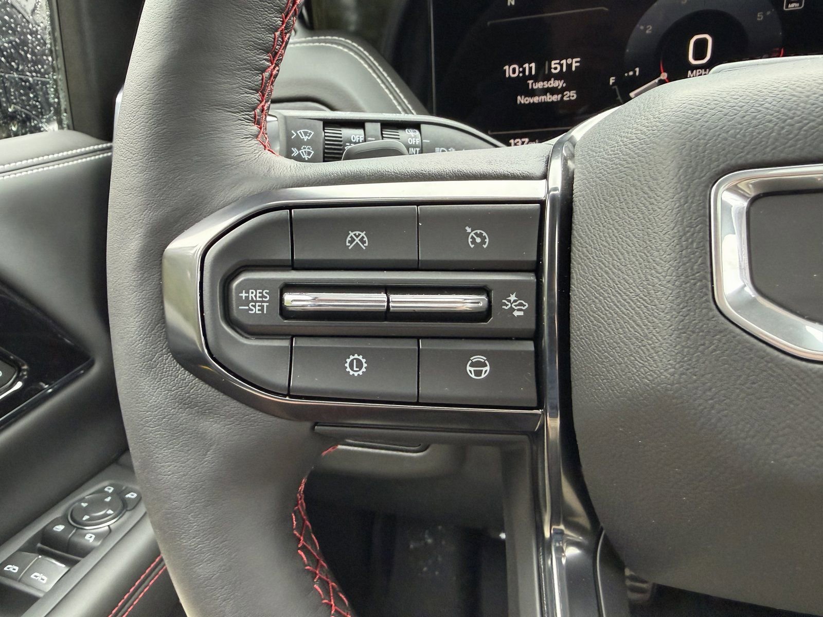 New 2025 GMC Yukon AT4 Ultimate w/ LPO, Floor Liner Package image 18