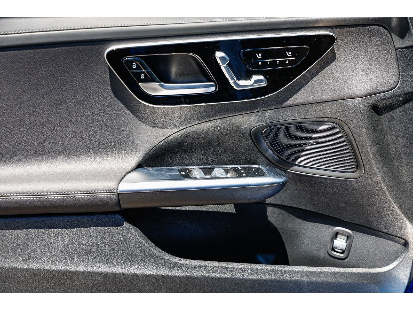 New 2025 Mercedes-Benz C 300 Sedan image 21