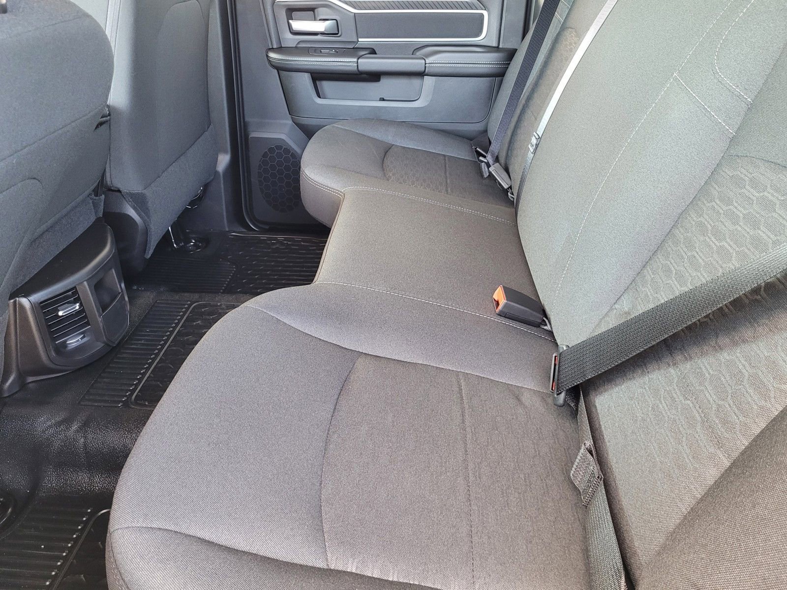 New 2025 RAM 3500 Tradesman AWD/4WD image 10