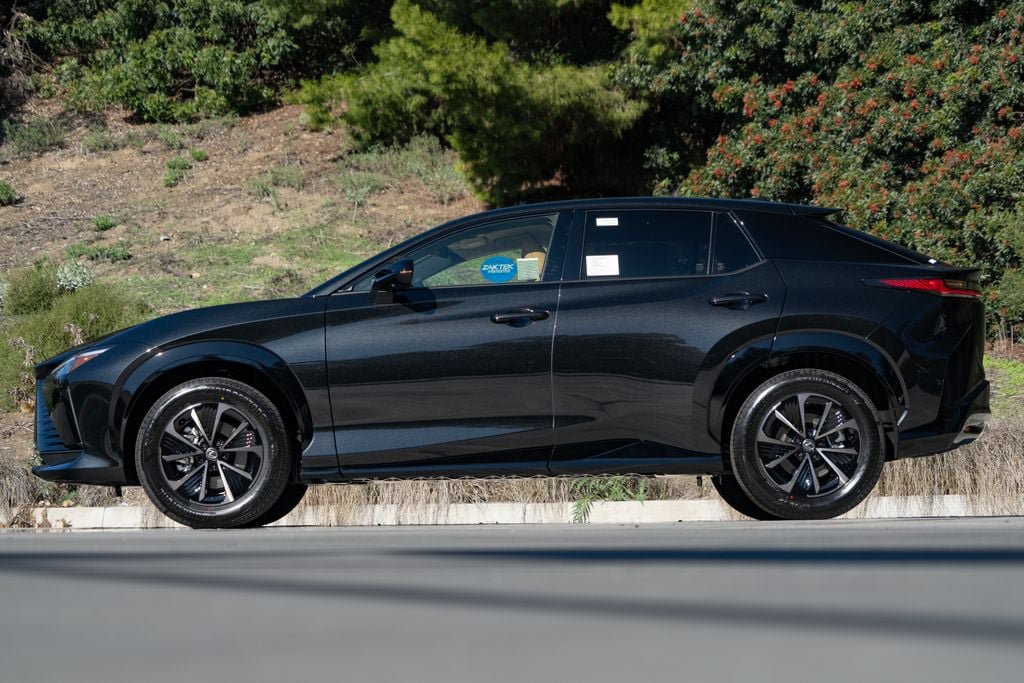 New 2026 Lexus RZ 350e 2WD w/ Accessory Package (Z1) image 6