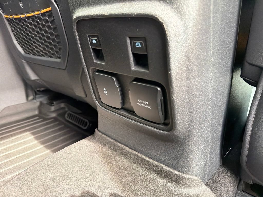 Used 2024 Ford Bronco Badlands AWD/4WD image 28
