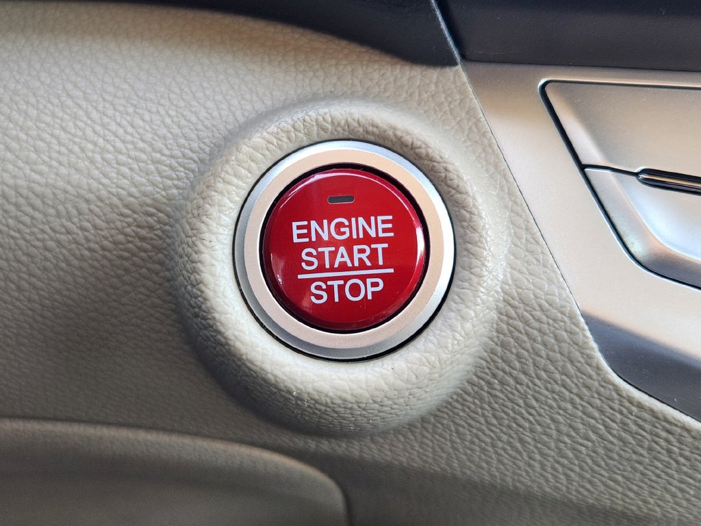 Used 2015 Honda Accord EX-L image 28