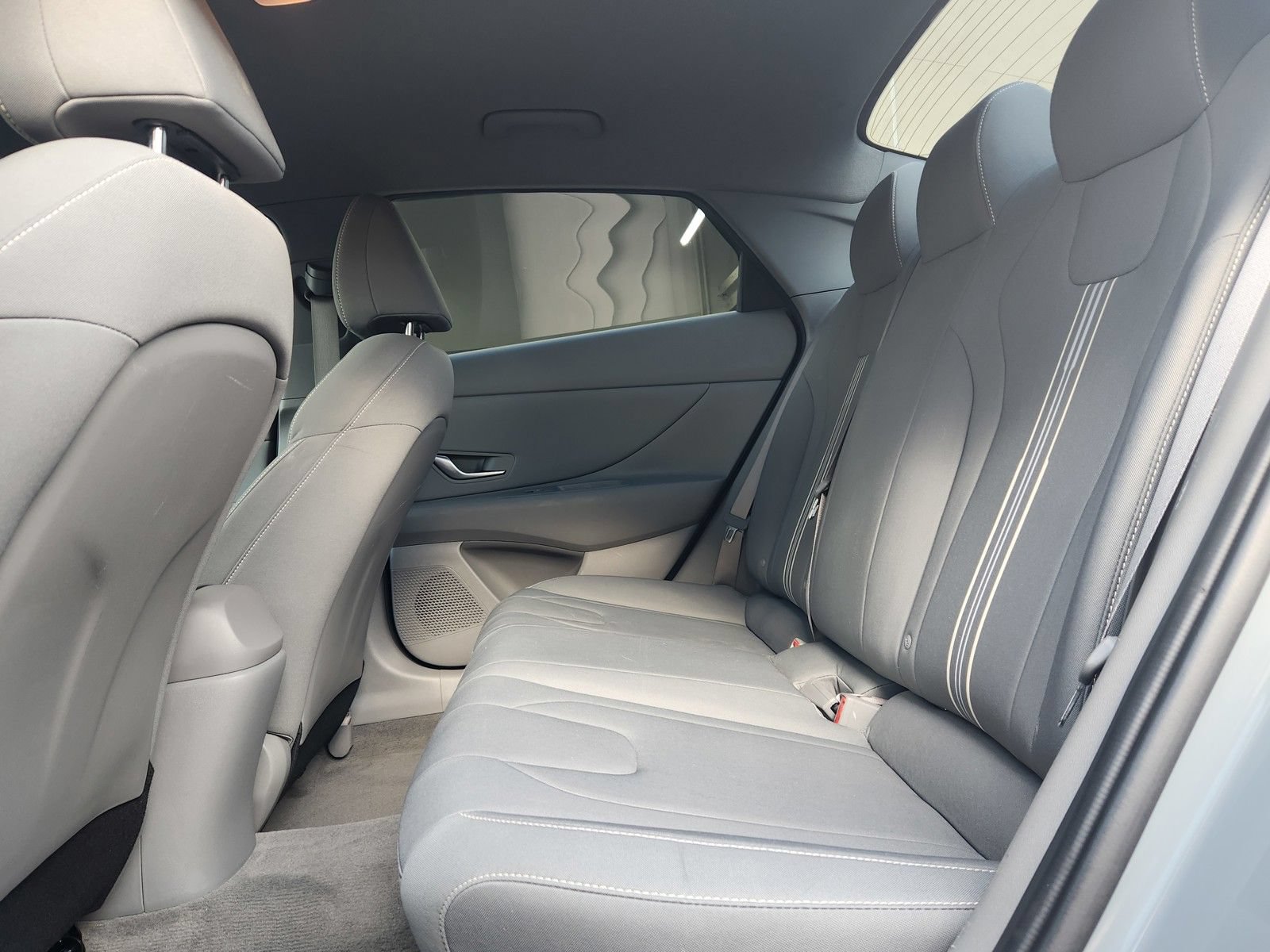 Certified 2021 Hyundai Elantra SEL w/ Convenience Package FWD image 18