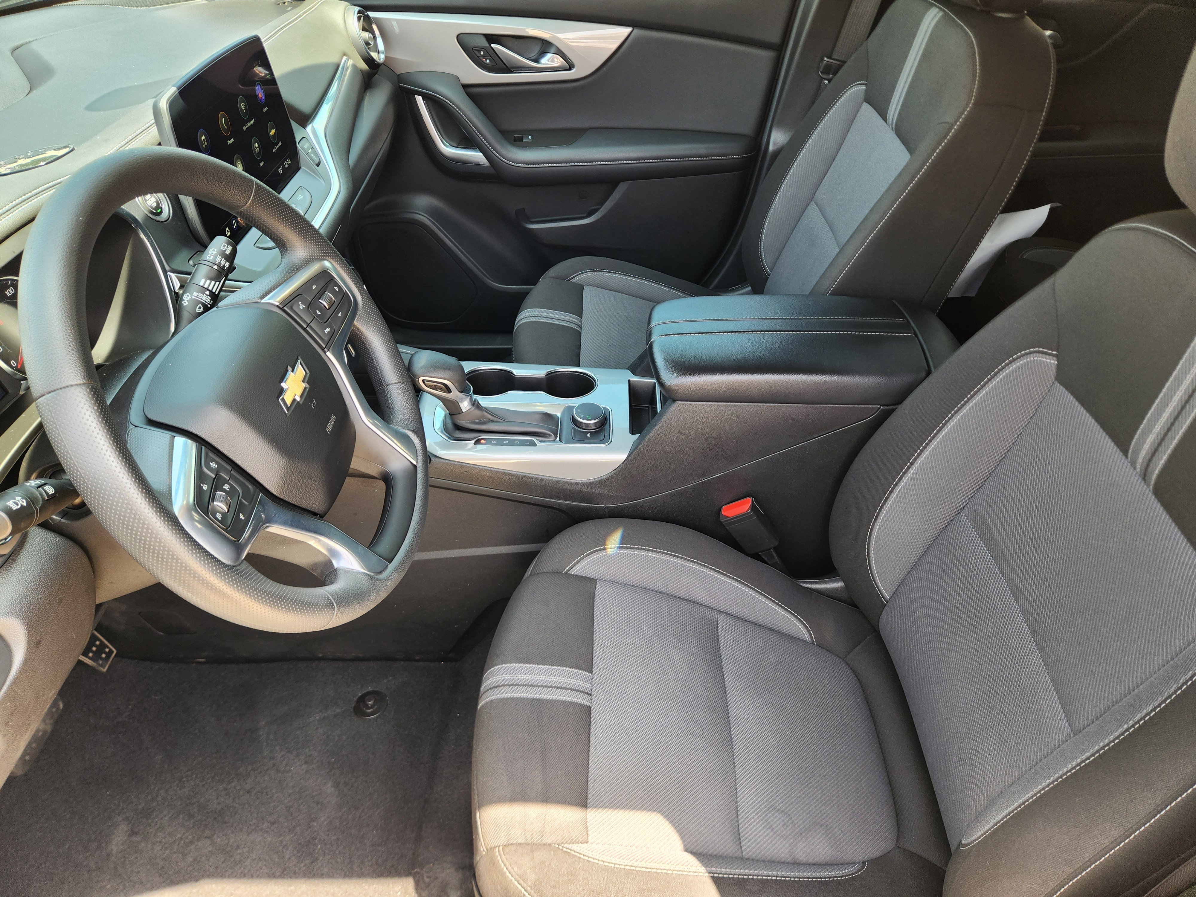 Used 2023 Chevrolet Blazer LT w/ Driver Confidence Package FWD image 14
