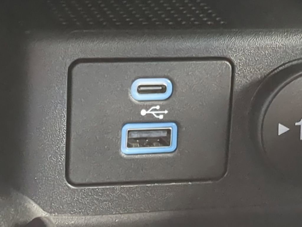 Used 2023 Ford Escape Active w/ Tech Pack #2 image 22