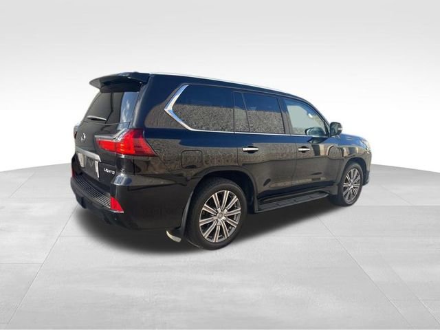 Used 2016 Lexus LX 570 4WD w/ Luxury Package image 5