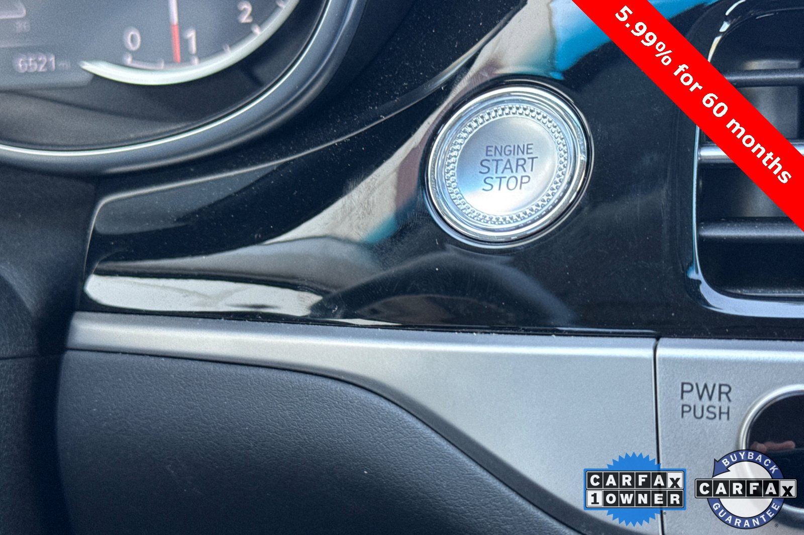 Used 2025 Genesis G70 2.5T image 24