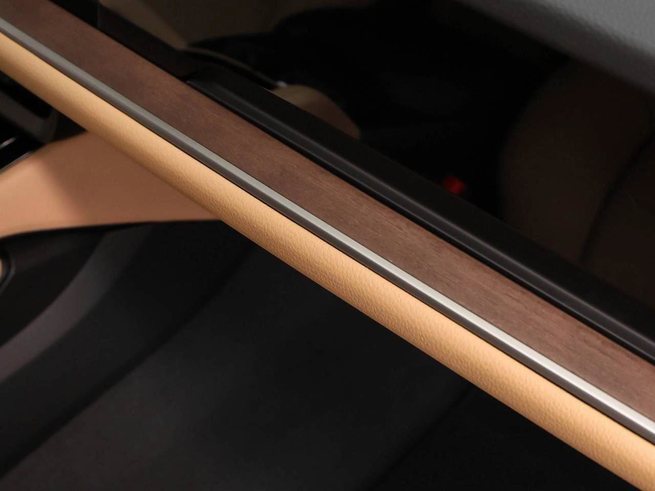 New 2025 Porsche Cayenne image 42