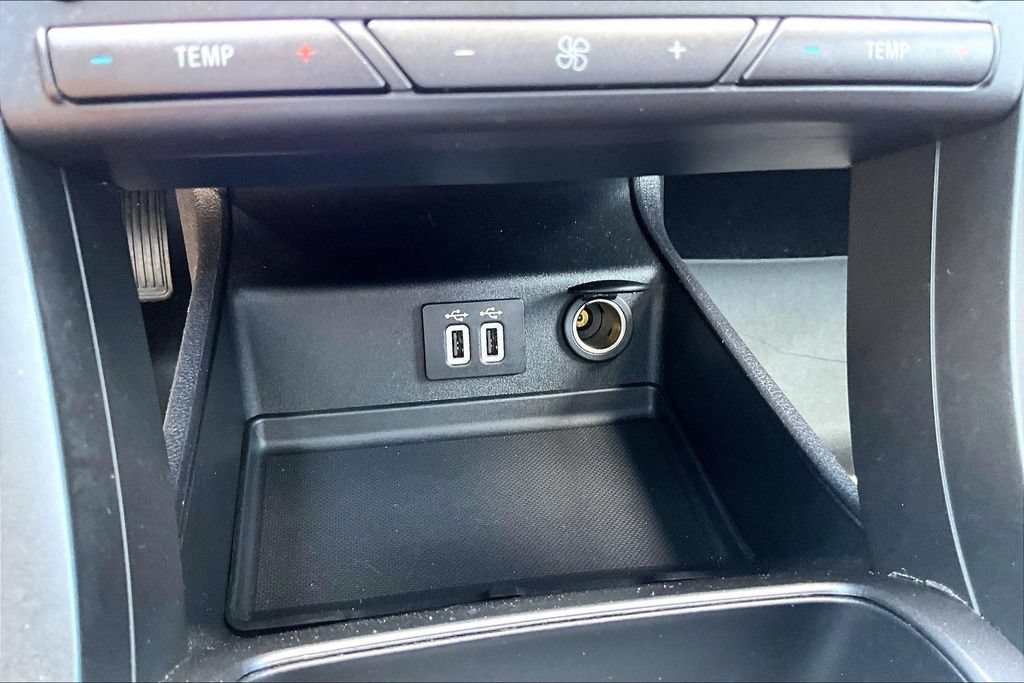 Used 2019 Ford Fusion Titanium FWD image 29