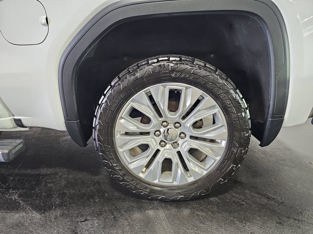 Used 2020 GMC Sierra 1500 Denali w/ Denali Ultimate Package AWD/4WD image 34