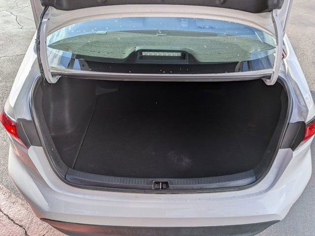 Used 2024 Toyota Corolla LE FWD image 10