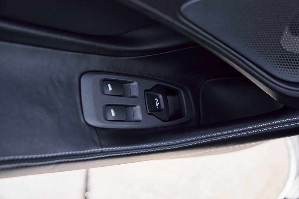 Used 2020 McLaren 570S Coupe image 36