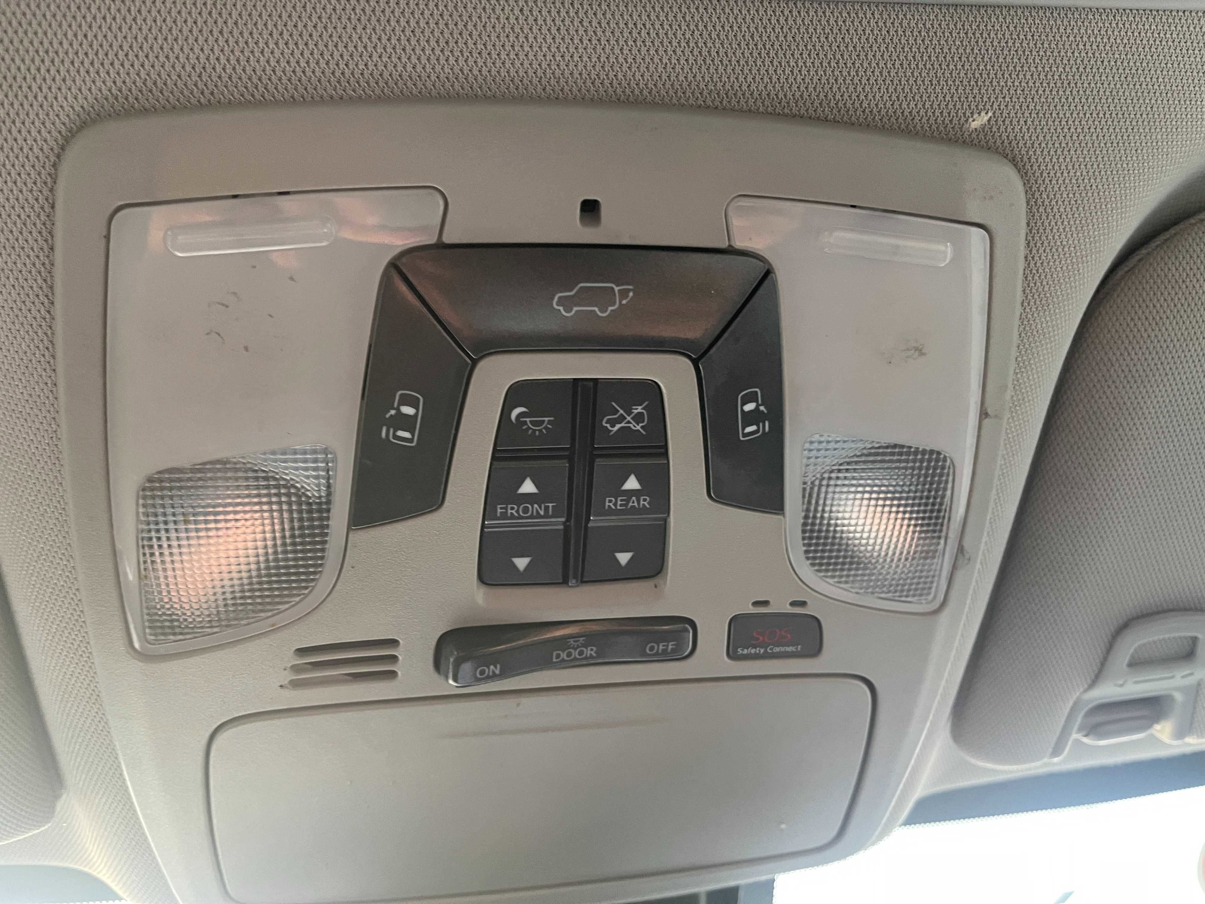 Used 2019 Toyota Sienna Limited Premium w/ Protection Package image 36