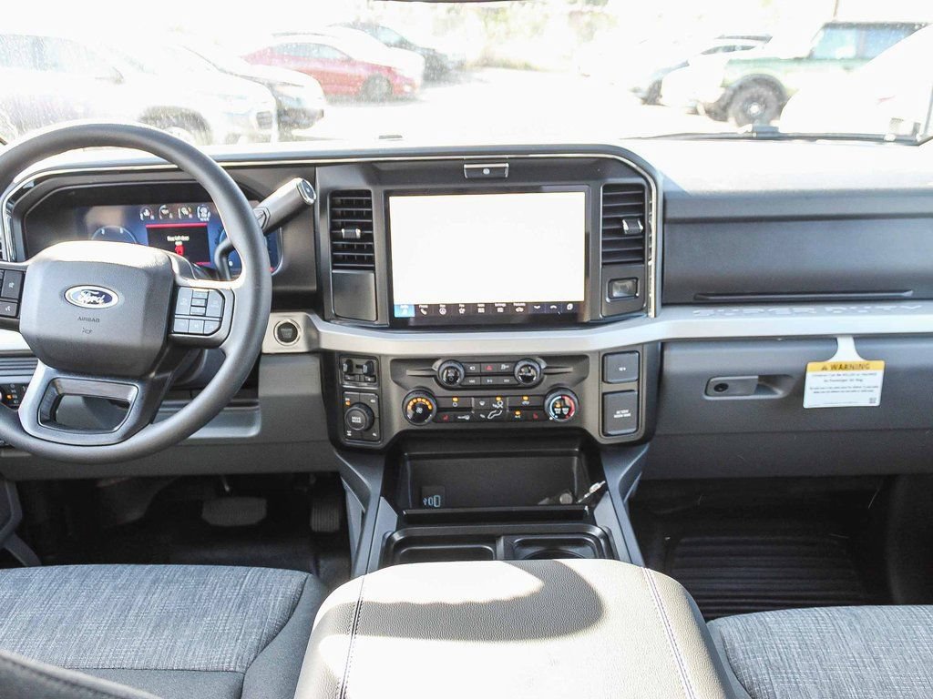 New 2026 Ford F250 XLT w/ XLT Premium Package AWD/4WD image 12