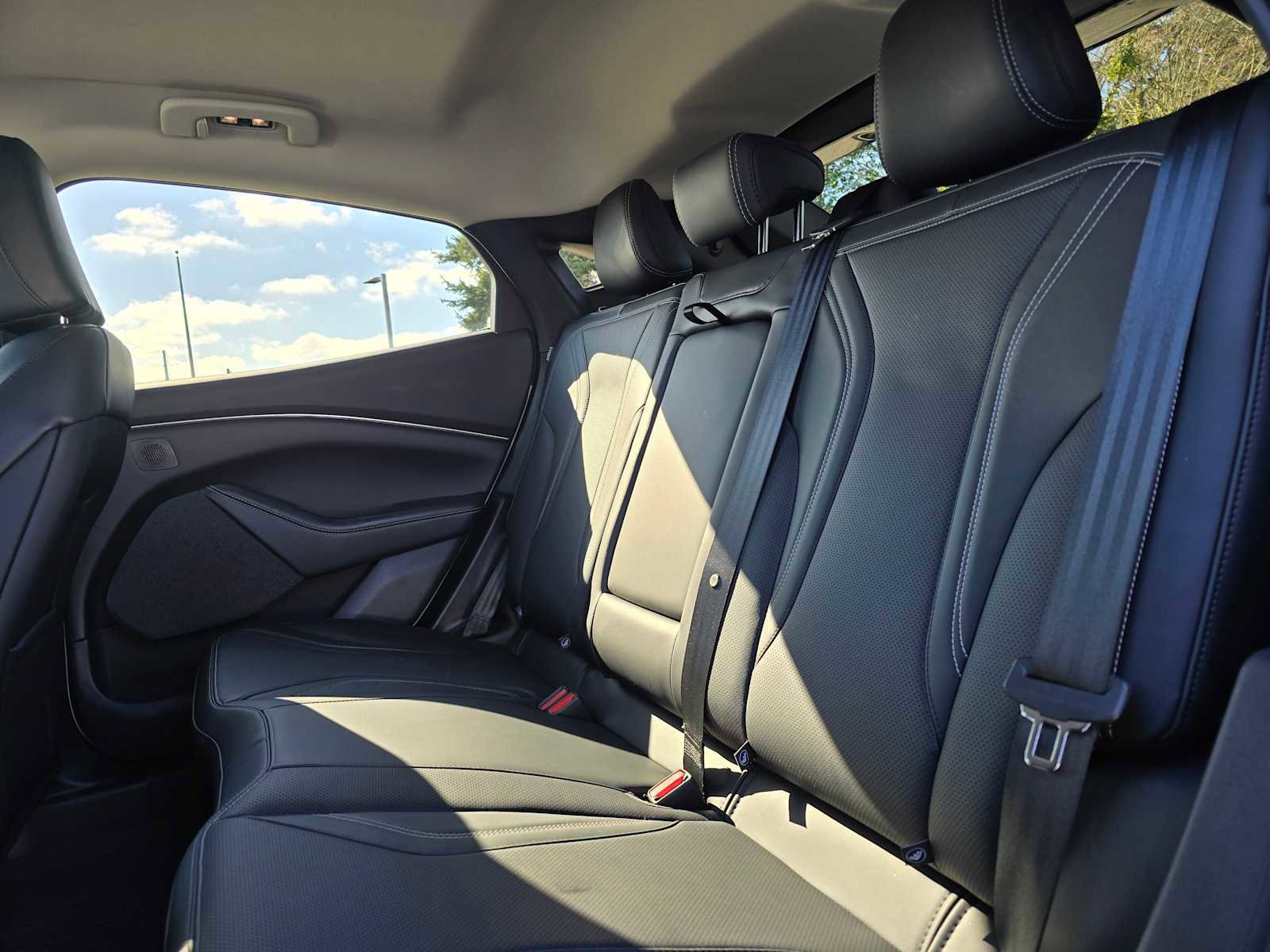 Used 2024 Ford Mustang Mach-E Premium image 17