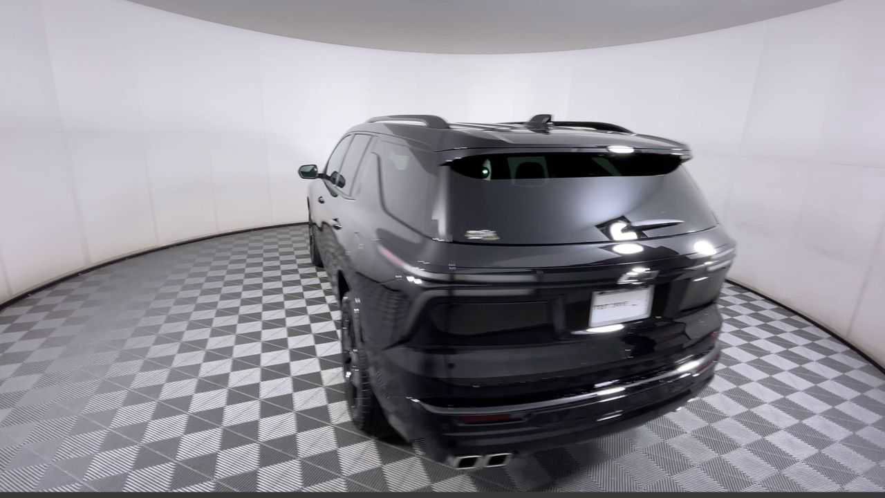 New 2026 Chevrolet Traverse RS w/ LPO, Floor Liner Package image 9