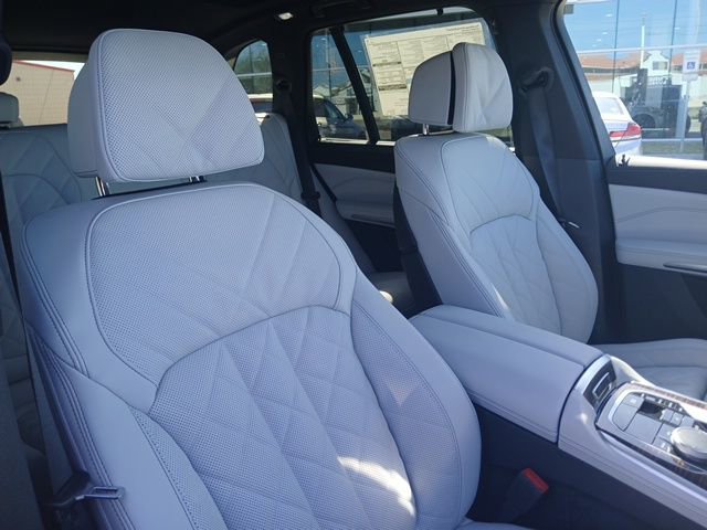 New 2026 BMW X5 sDrive40i image 18