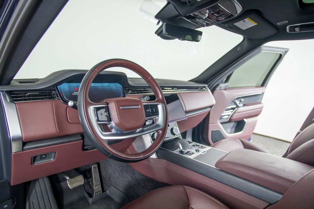 Used 2023 Land Rover Range Rover SE AWD/4WD image 5