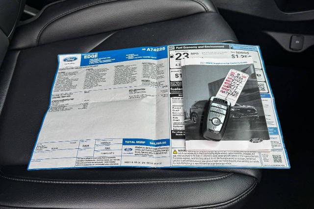 Certified 2022 Ford Edge Titanium image 38