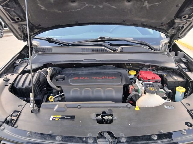 Used 2021 Jeep Compass Latitude AWD/4WD image 33