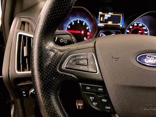 Used 2017 Ford Focus RS AWD/4WD image 17