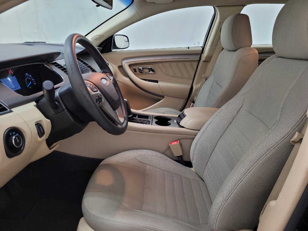 Used 2017 Ford Taurus SE FWD image 17