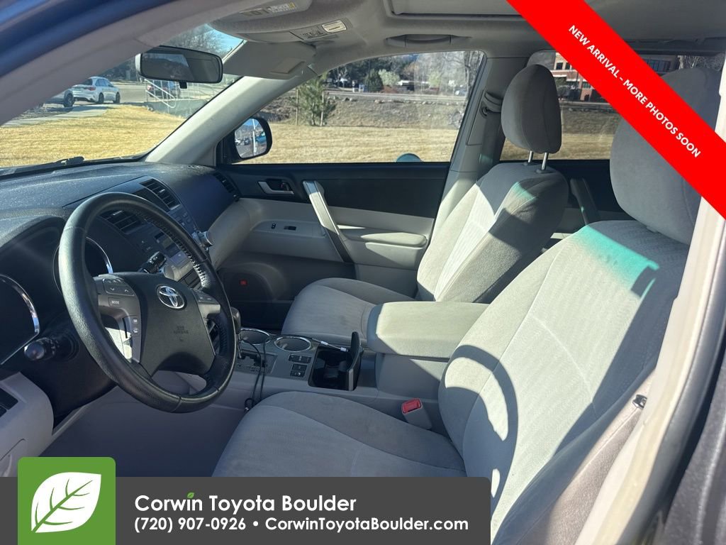 Used 2010 Toyota Highlander Sport image 10