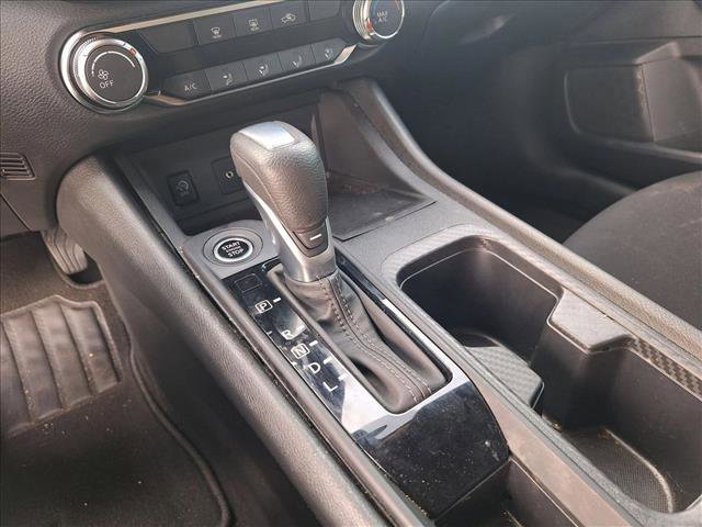 Used 2025 Nissan Sentra S image 13