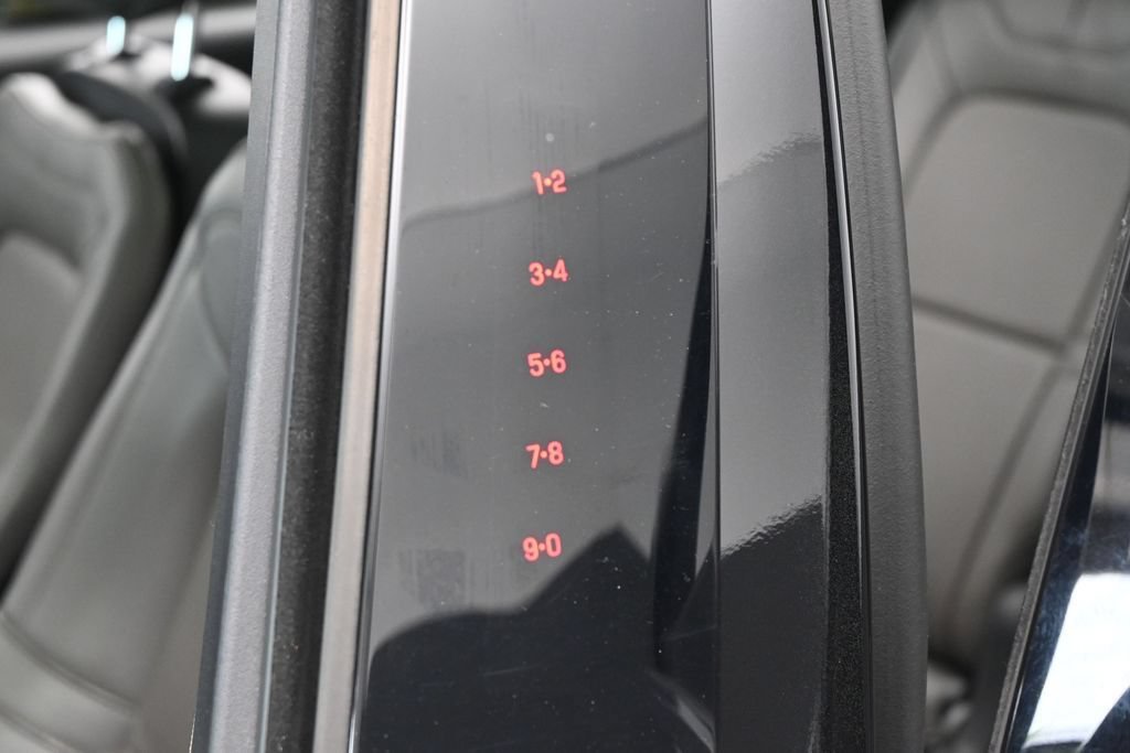 Used 2024 Lincoln Corsair Grand Touring AWD/4WD image 31