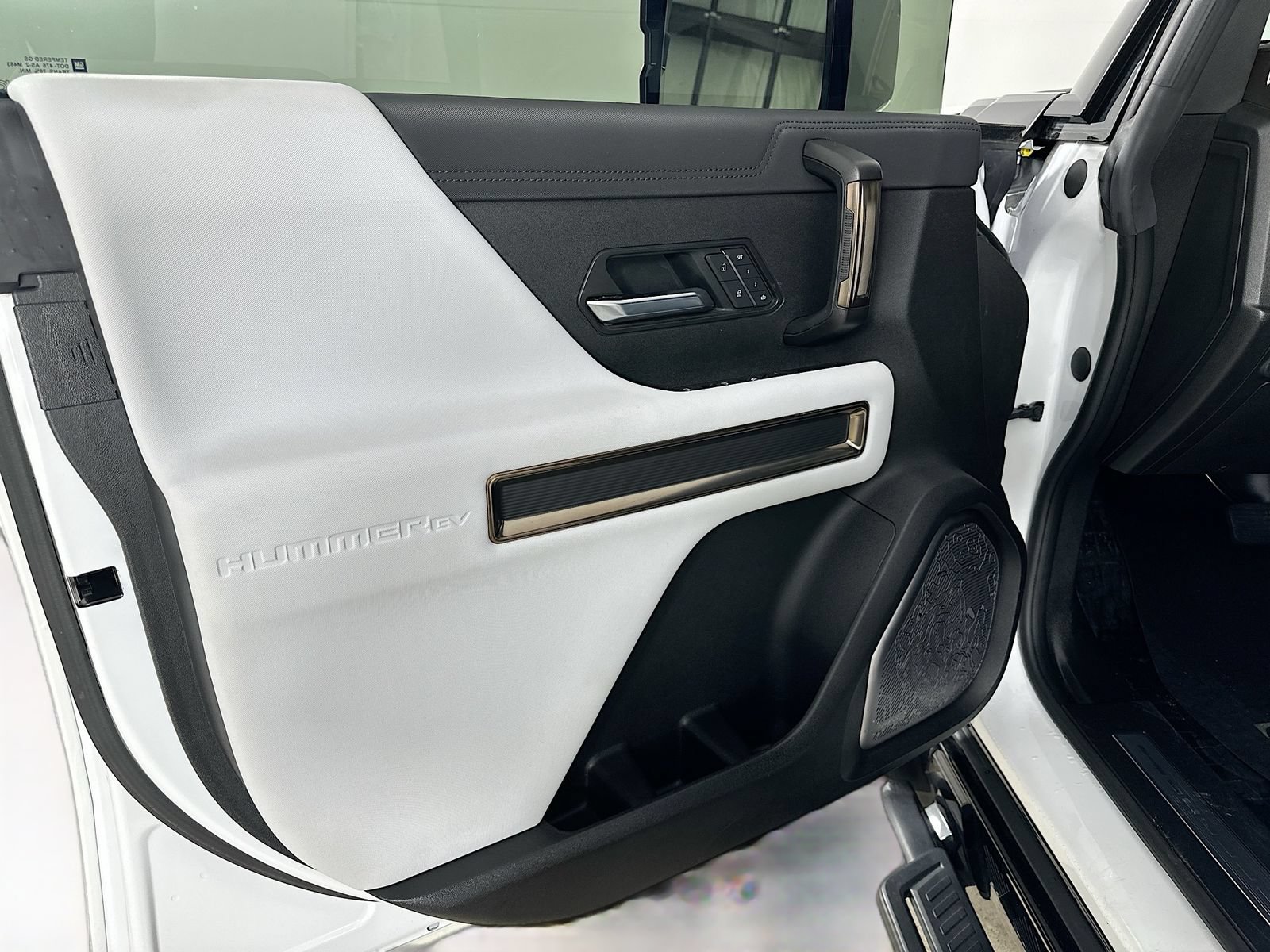 Used 2022 GMC Hummer EV Edition 1 AWD/4WD image 16