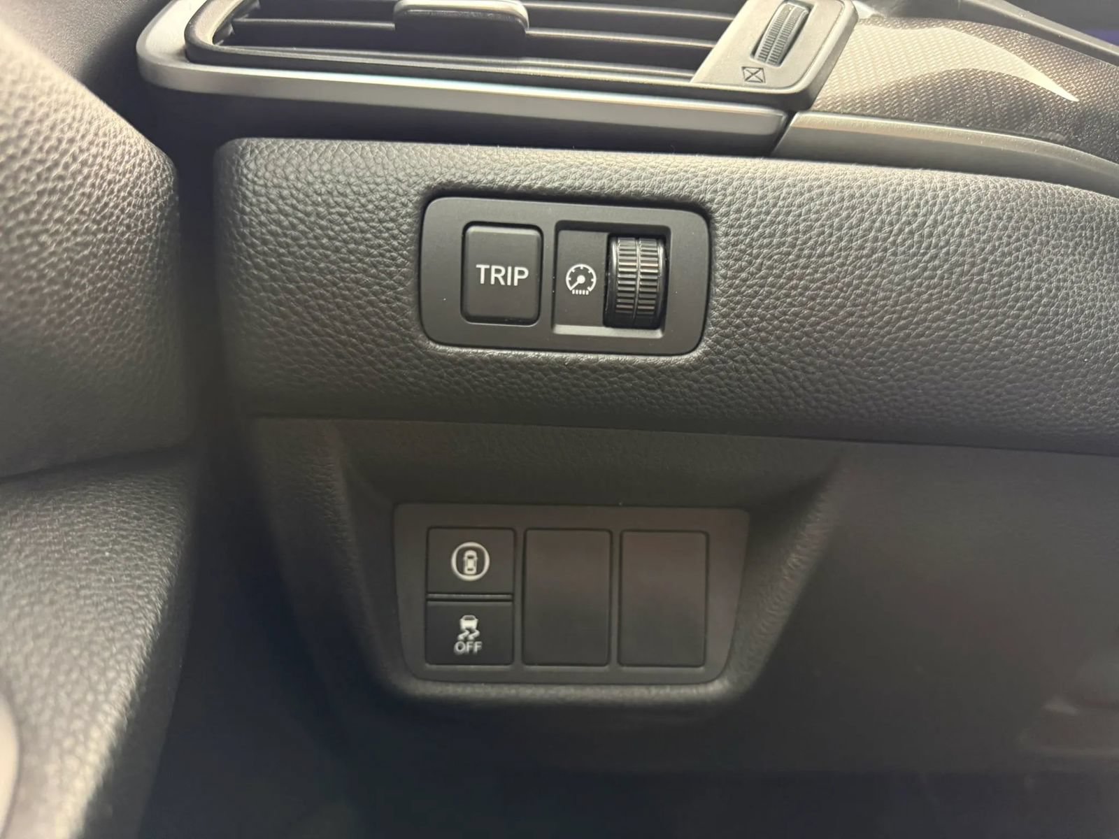 Used 2018 Honda Accord Sport image 41
