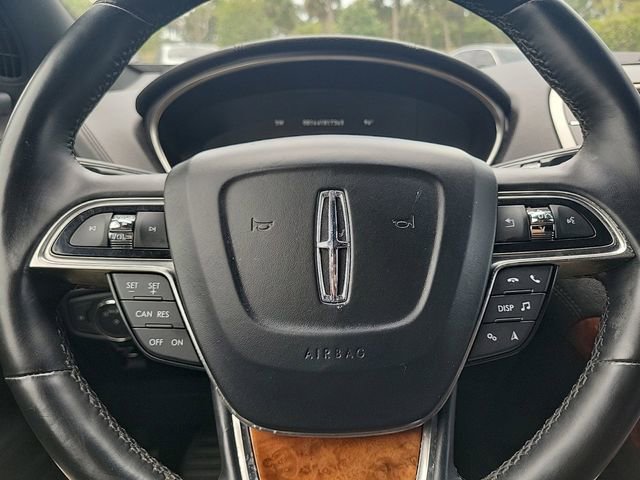 Used 2019 Lincoln Nautilus Reserve image 16