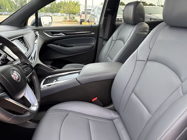 Used 2024 Buick Enclave Essence w/ Experience Buick Package FWD image 5