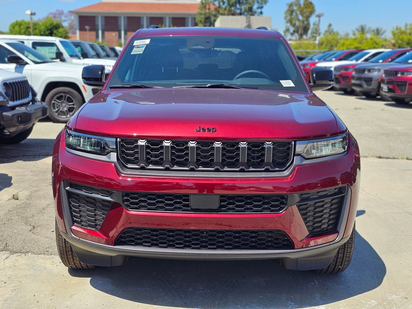 New 2026 Jeep Grand Cherokee Altitude RWD image 2