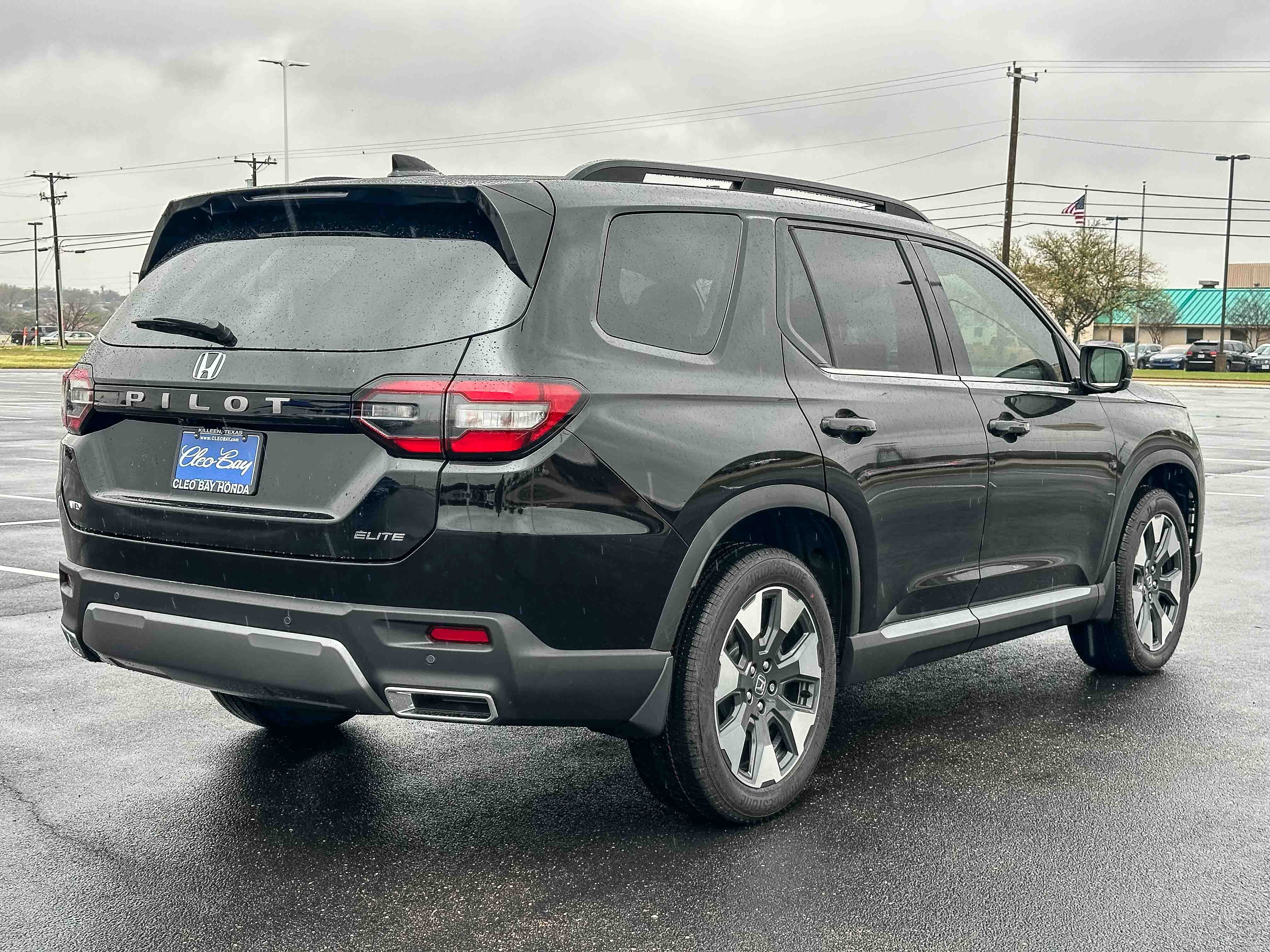 New 2026 Honda Pilot Elite image 6