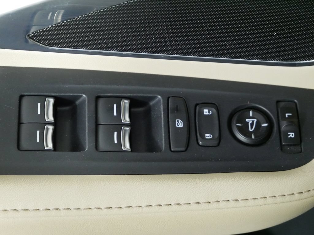 Used 2019 Acura RDX AWD image 21