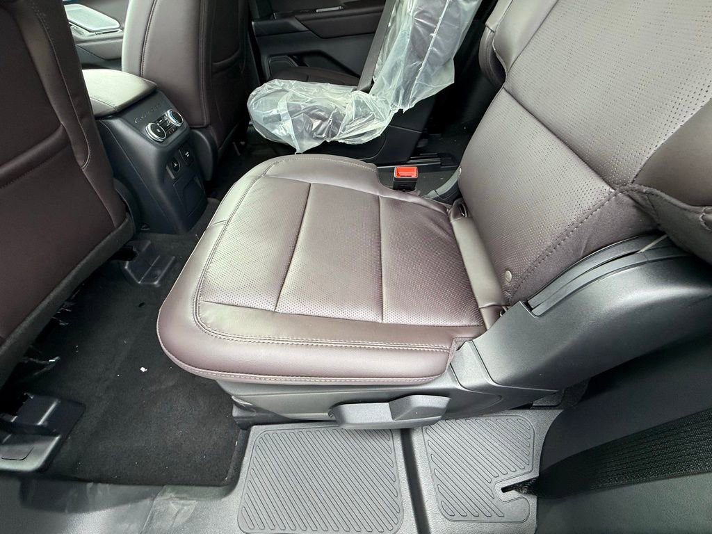 New 2026 Ford Explorer Platinum image 26