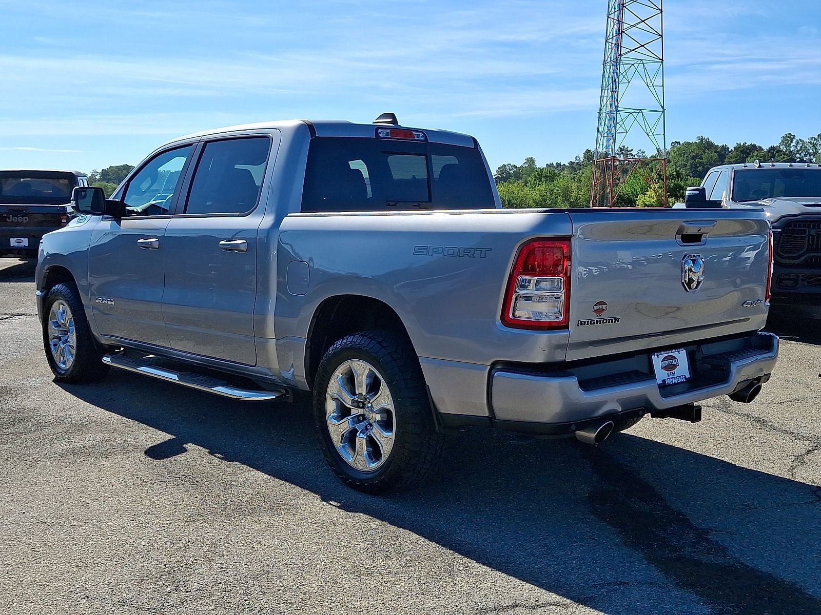 Used 2022 RAM 1500 Big Horn AWD/4WD image 5