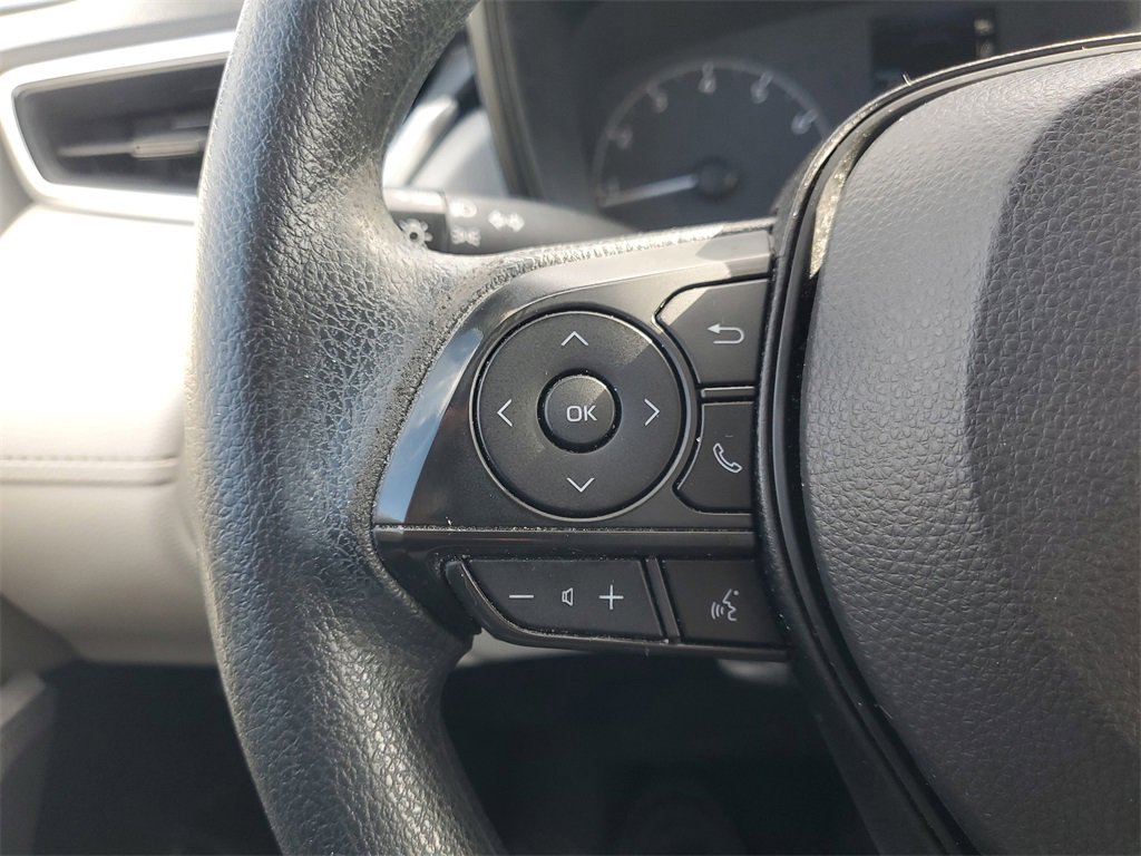 Used 2023 Toyota Corolla Cross L image 20