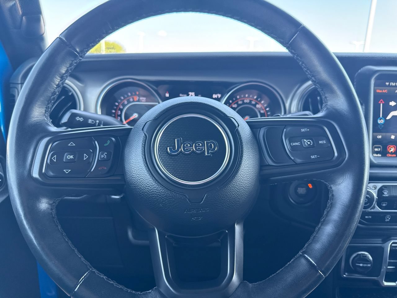 Used 2022 Jeep Wrangler Unlimited Sport AWD/4WD image 16